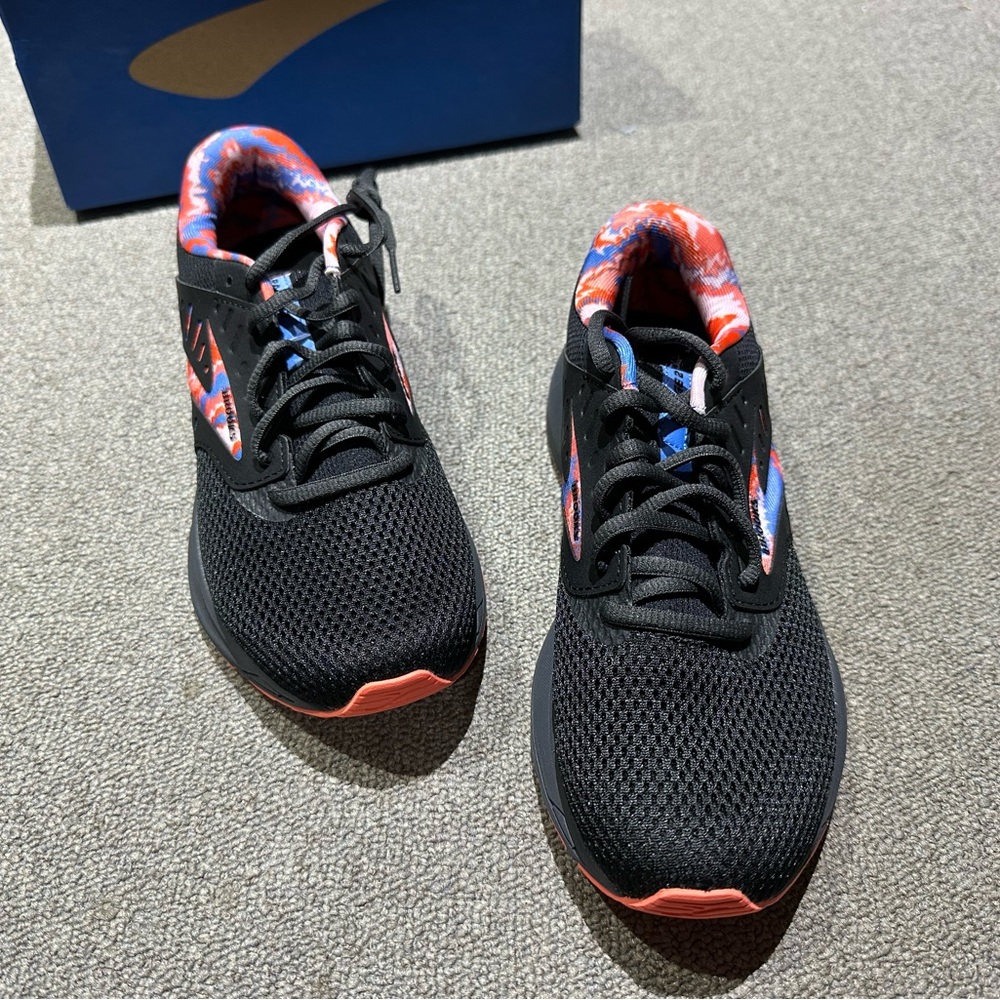 Brooks Range 2 Womens Shoes Running Black Coral Marina Lace-Up Sneakers 6.5